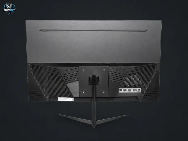 Mặt sau màn hình cong 32 inch với cụm cổng kết nối ở dưới